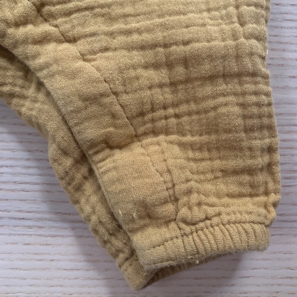 H&M organic cotton gauze romper 1-2 months - Picture 4 of 5